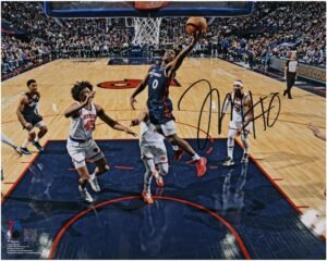 Tyrese Maxey Philadelphia 76ers Autographed 16" x 20" Driving to the Basket Photograph - Fanatics Authentic Certified